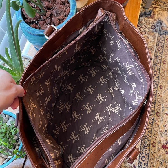 📍SOLD American West “Lady Lace” Tooled Leather Tote - Picture 11 of 16